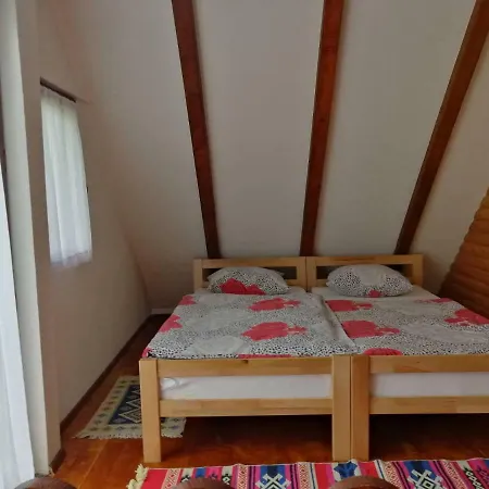 Vikendica Una Tatil Evi *