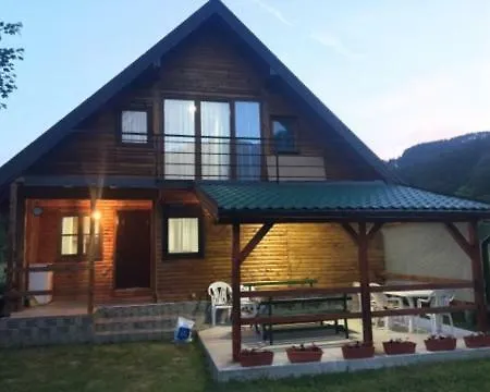 Vikendica Una Tatil Evi
