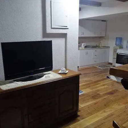 Vikendica Una Tatil Evi